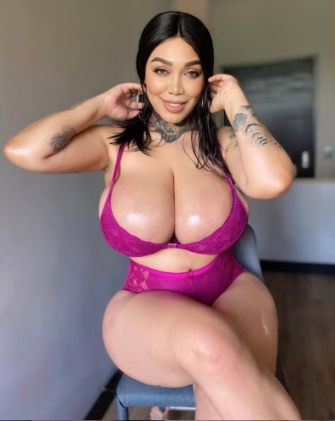 Amora Luv