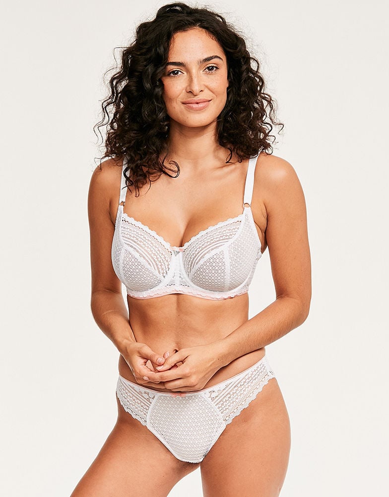 Anna Shaffer