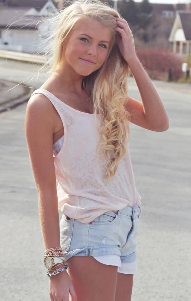 Aurora Mohn