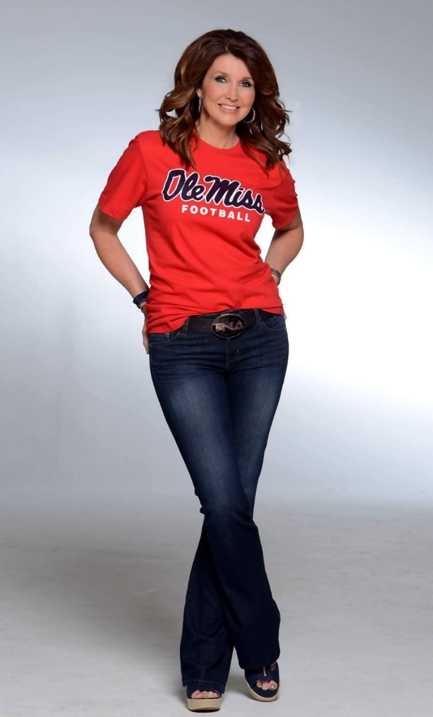 Dixie Carter-Salinas