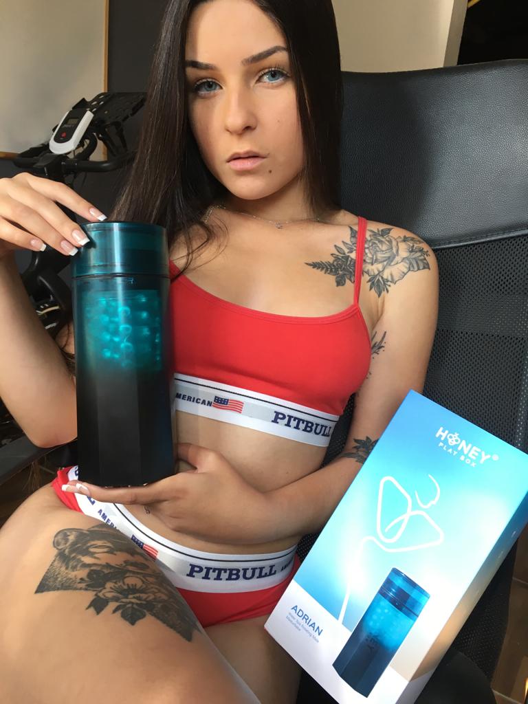 Emma Juicy