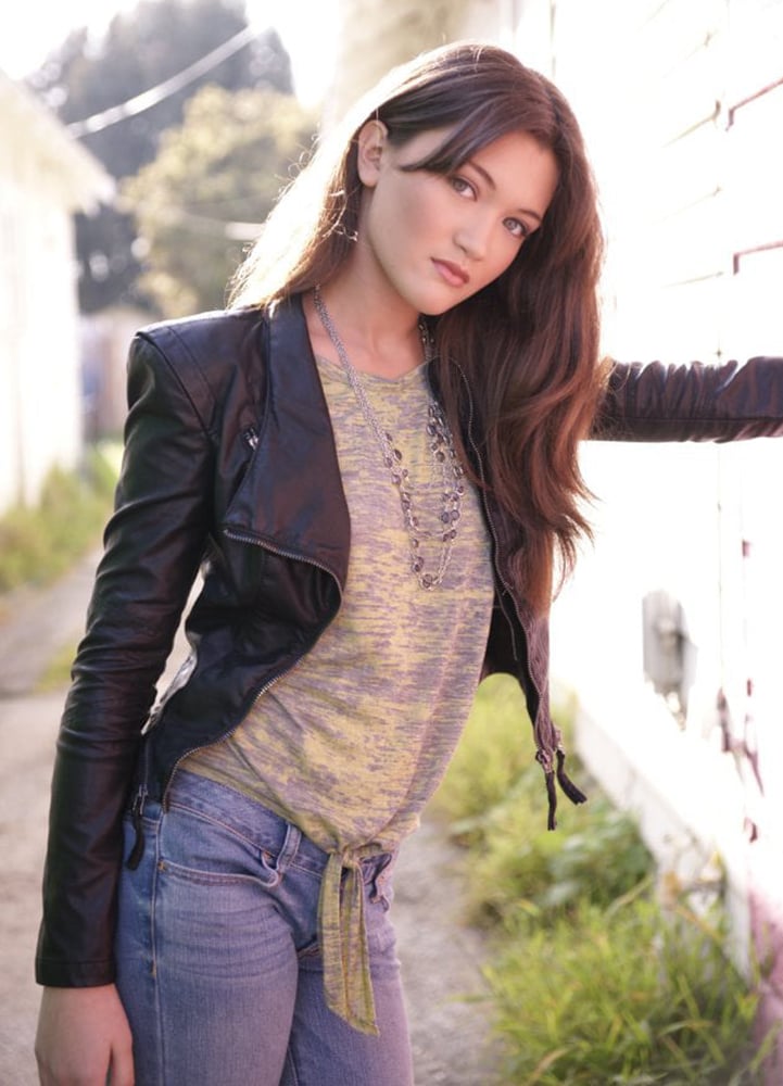 Isa Briones
