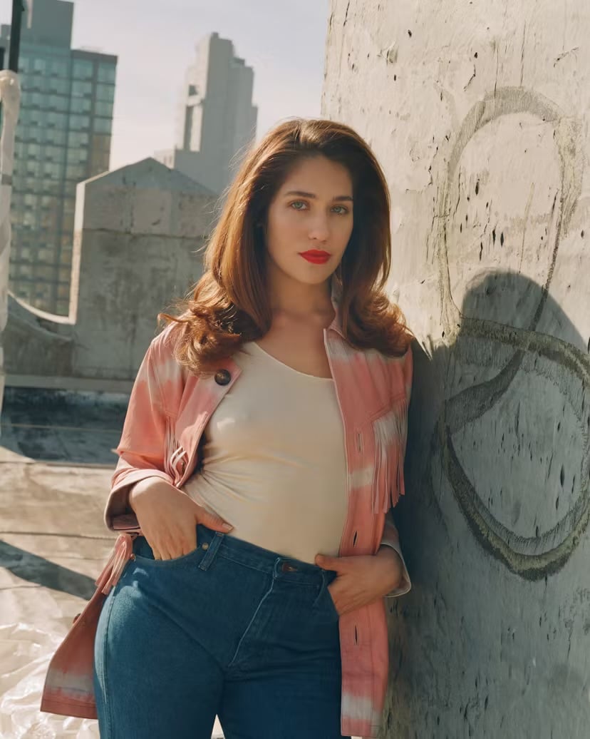 Lola Kirke