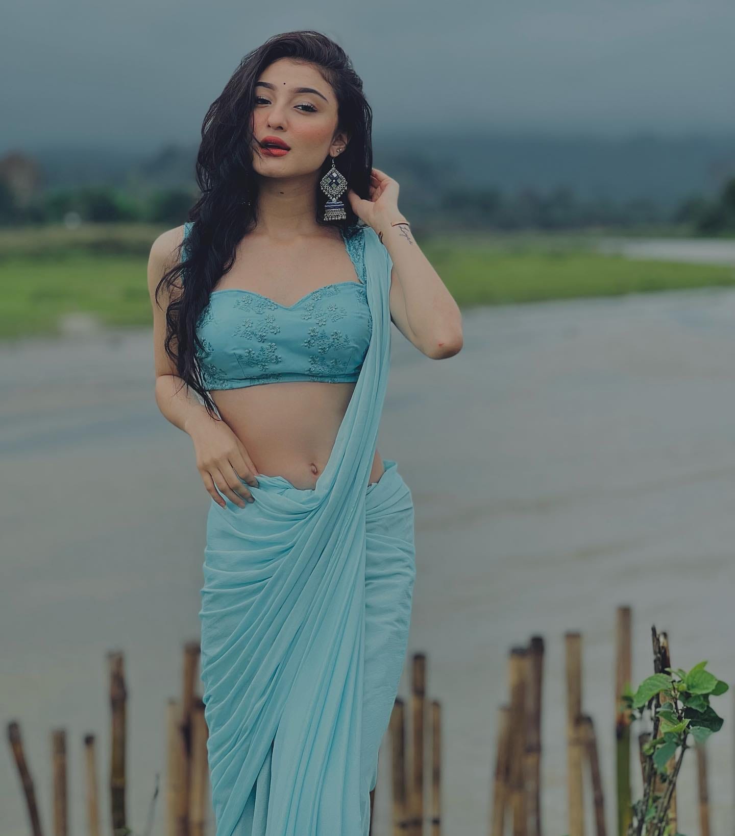 Oviya Darnal