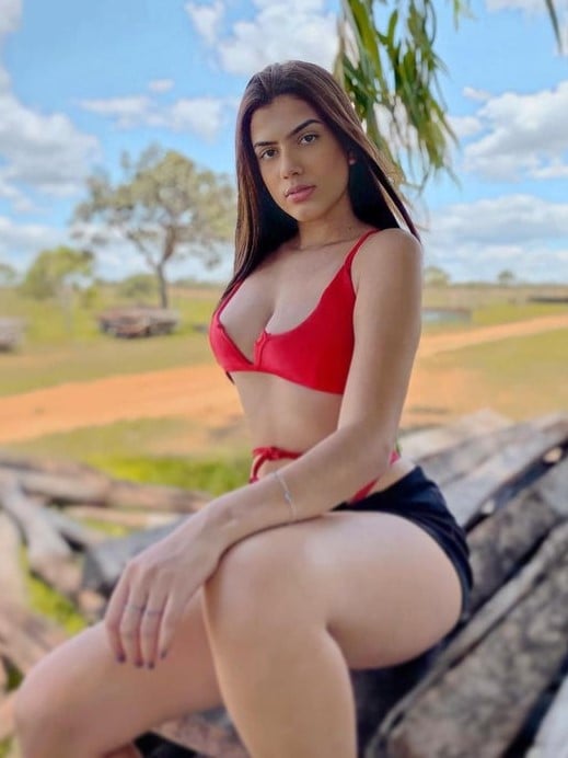 Victoria Medeiros